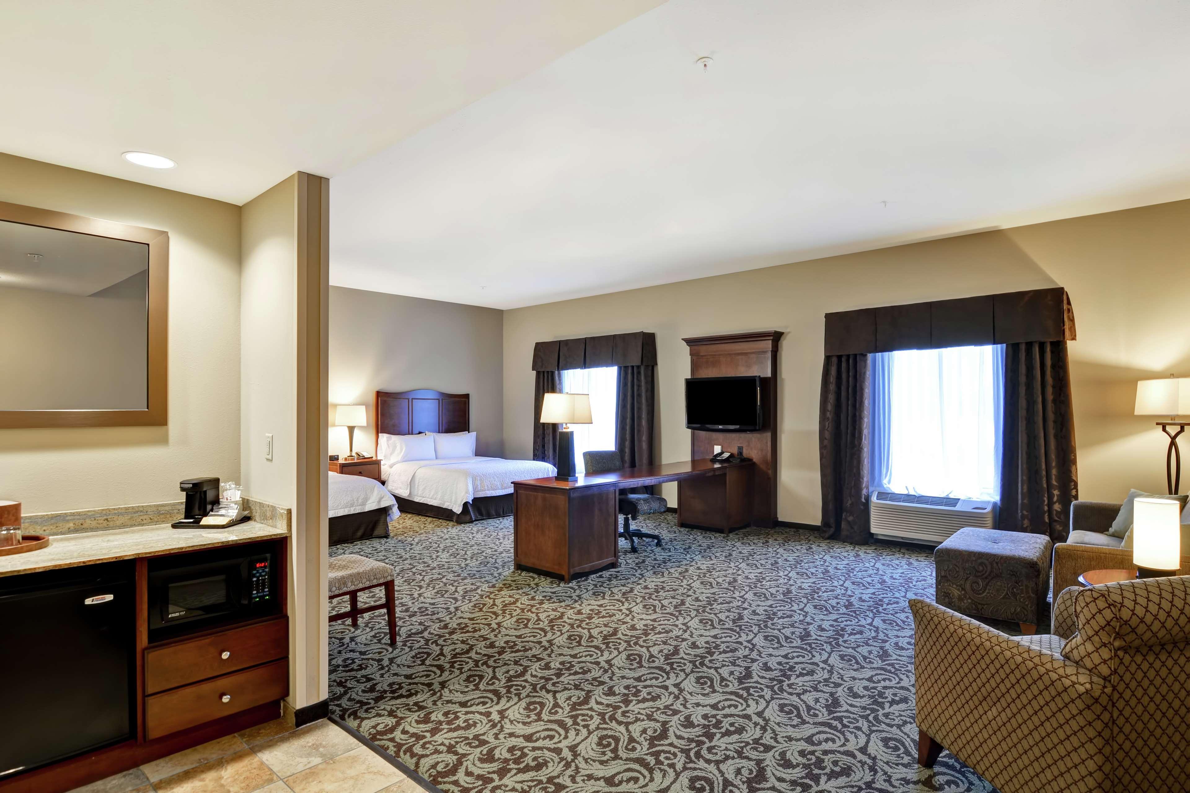 Hampton Inn And Suites New Hartford/Utica Εξωτερικό φωτογραφία