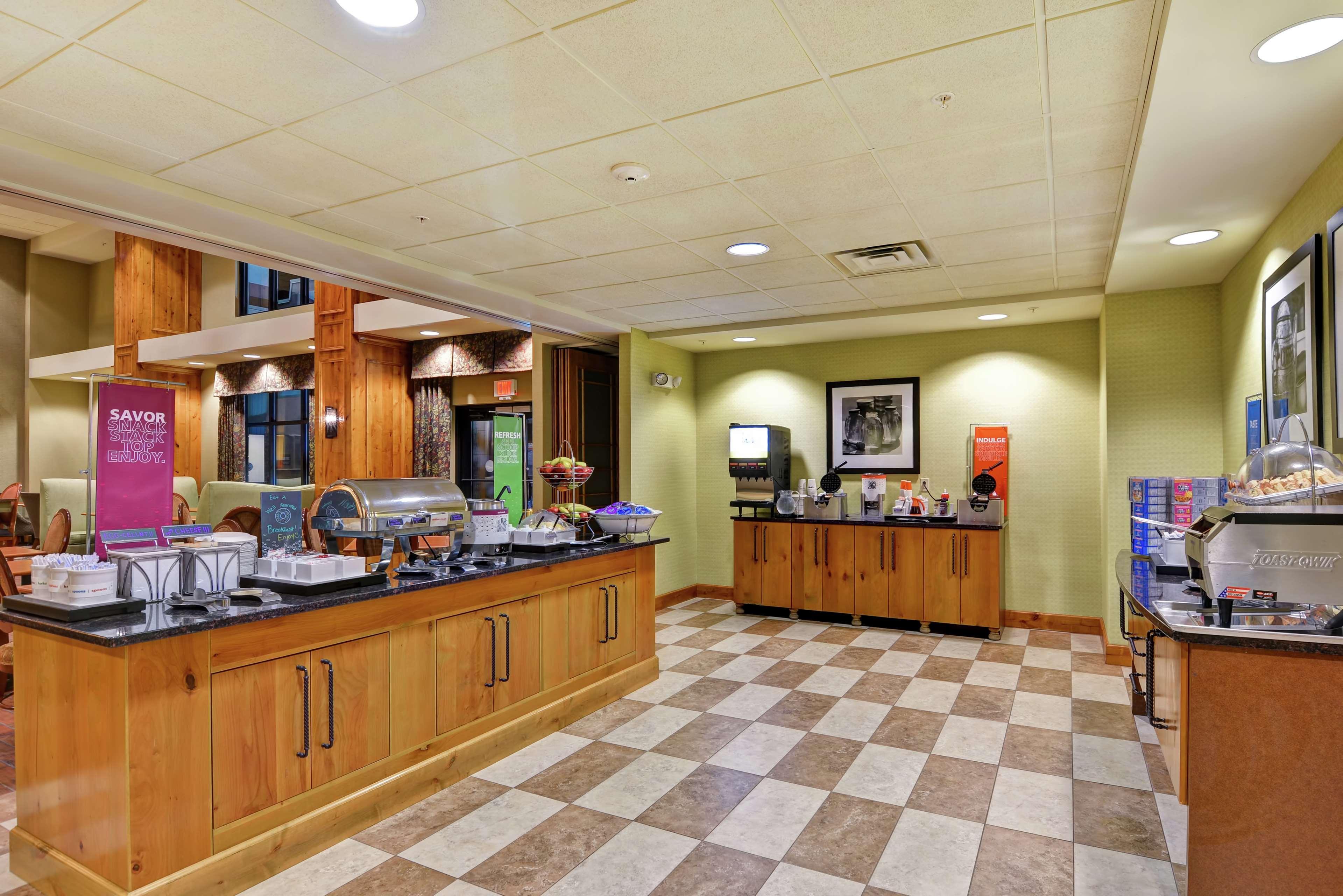 Hampton Inn And Suites New Hartford/Utica Εξωτερικό φωτογραφία
