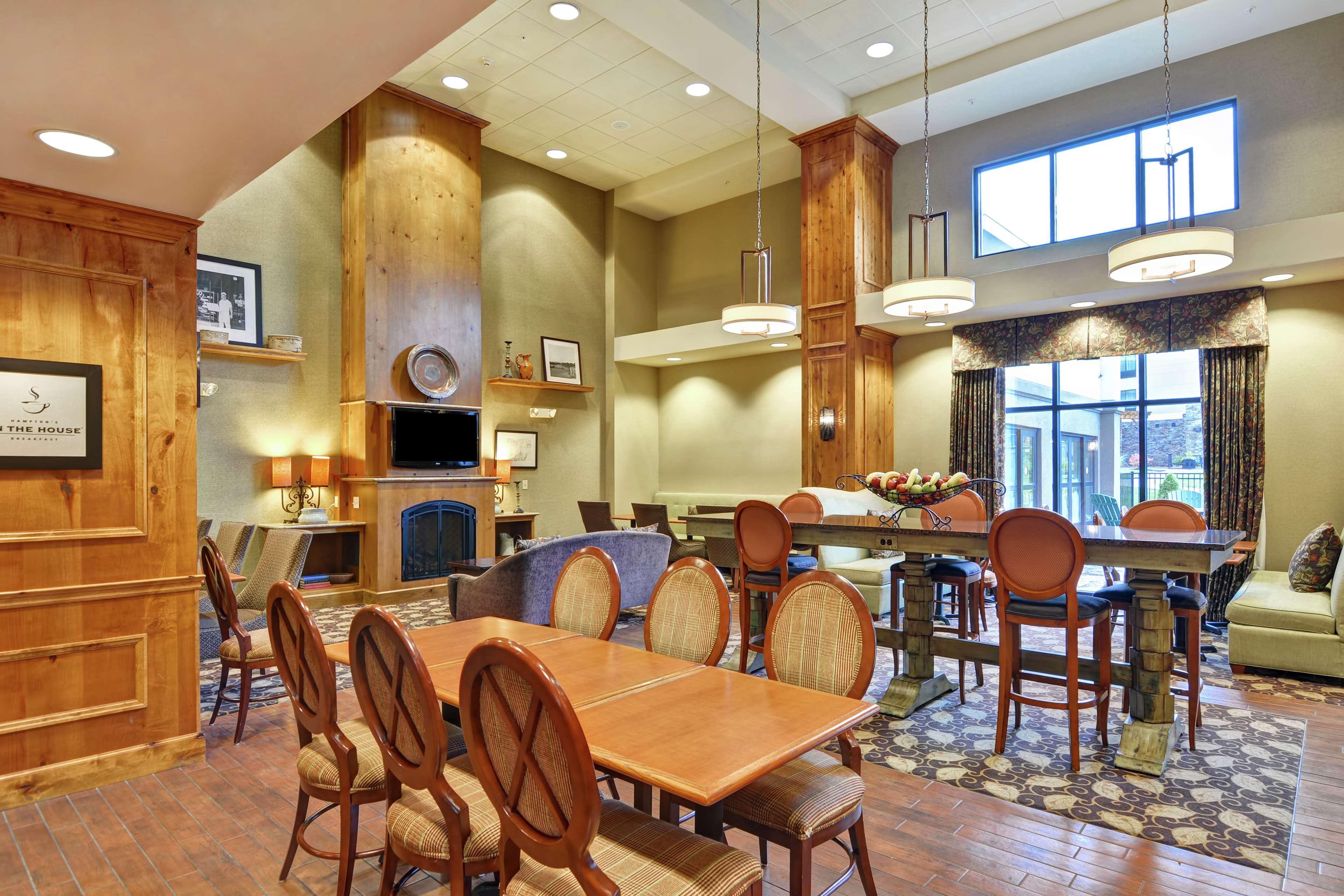 Hampton Inn And Suites New Hartford/Utica Εξωτερικό φωτογραφία
