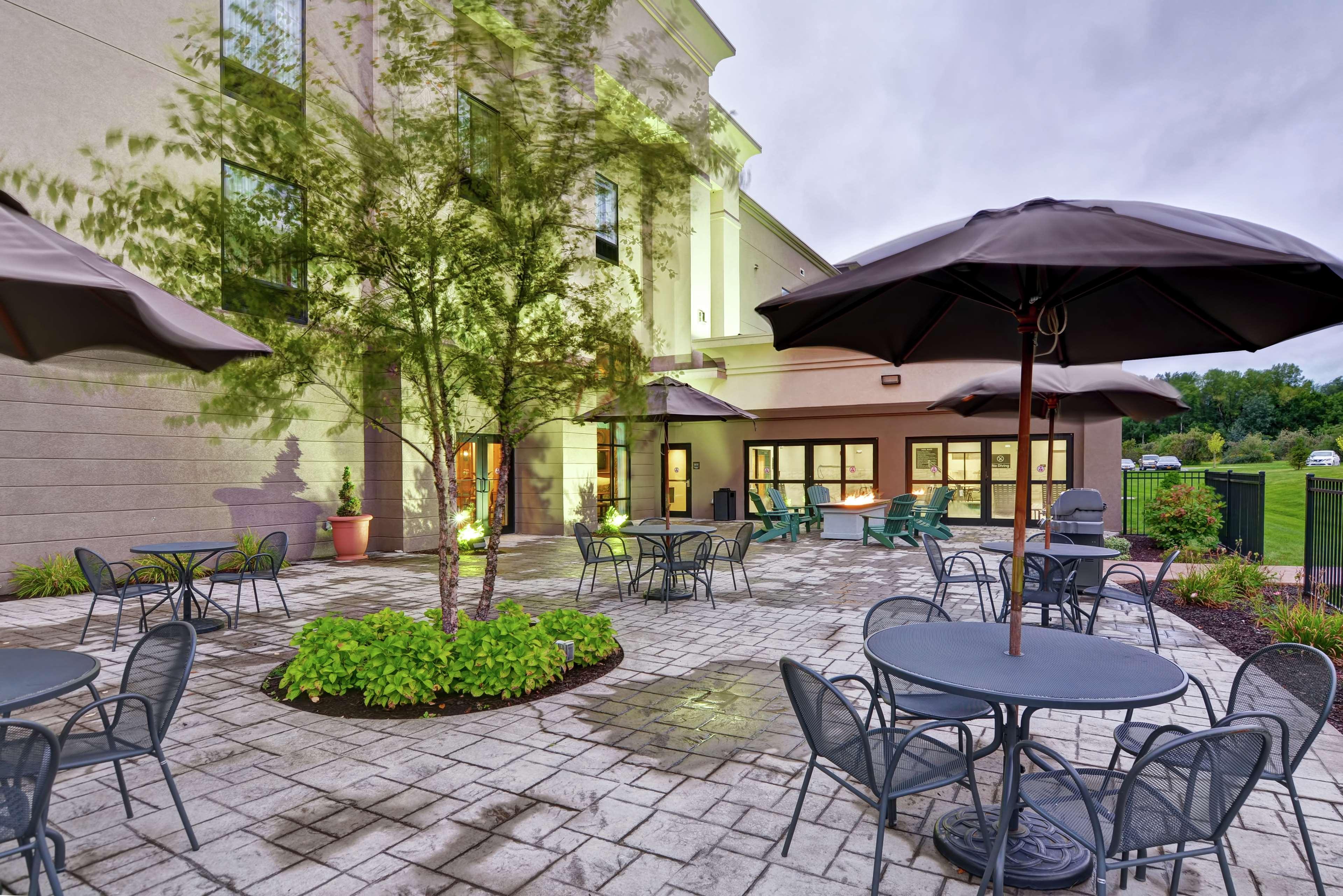 Hampton Inn And Suites New Hartford/Utica Εξωτερικό φωτογραφία