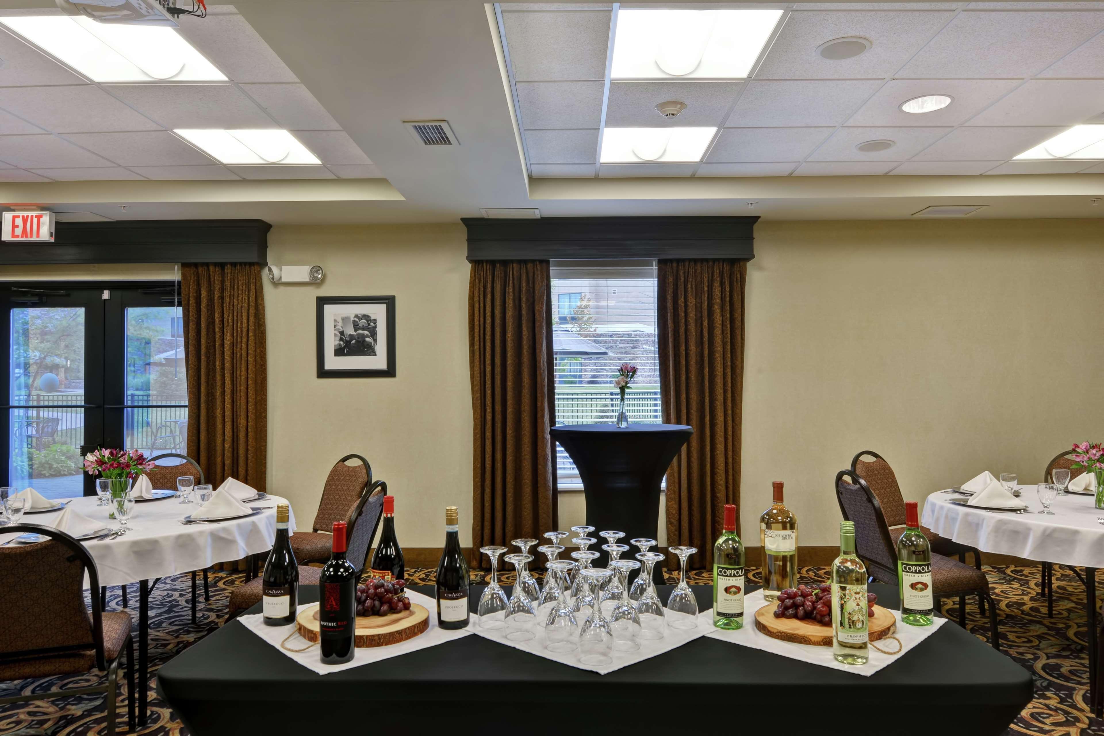 Hampton Inn And Suites New Hartford/Utica Εξωτερικό φωτογραφία
