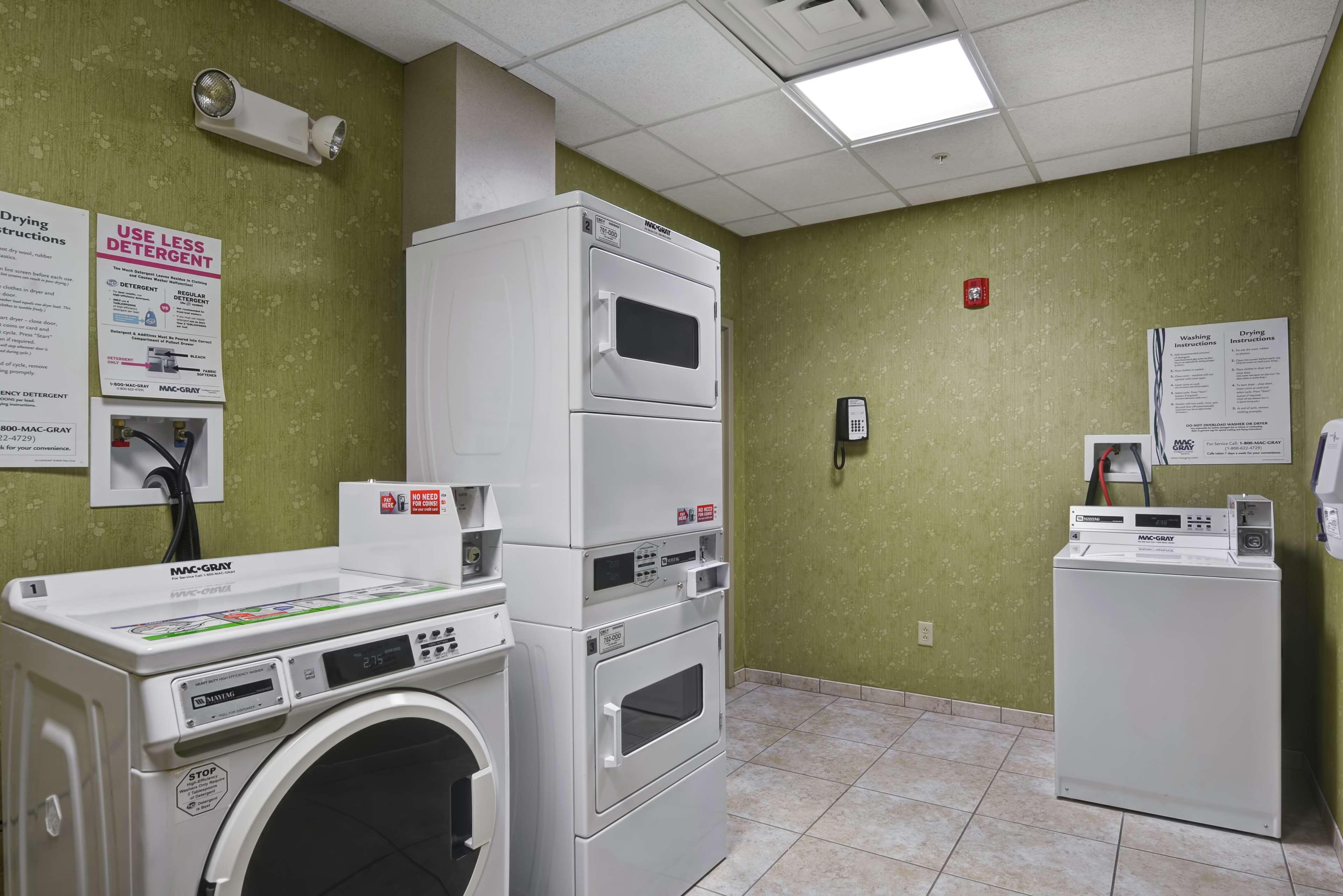 Hampton Inn And Suites New Hartford/Utica Εξωτερικό φωτογραφία
